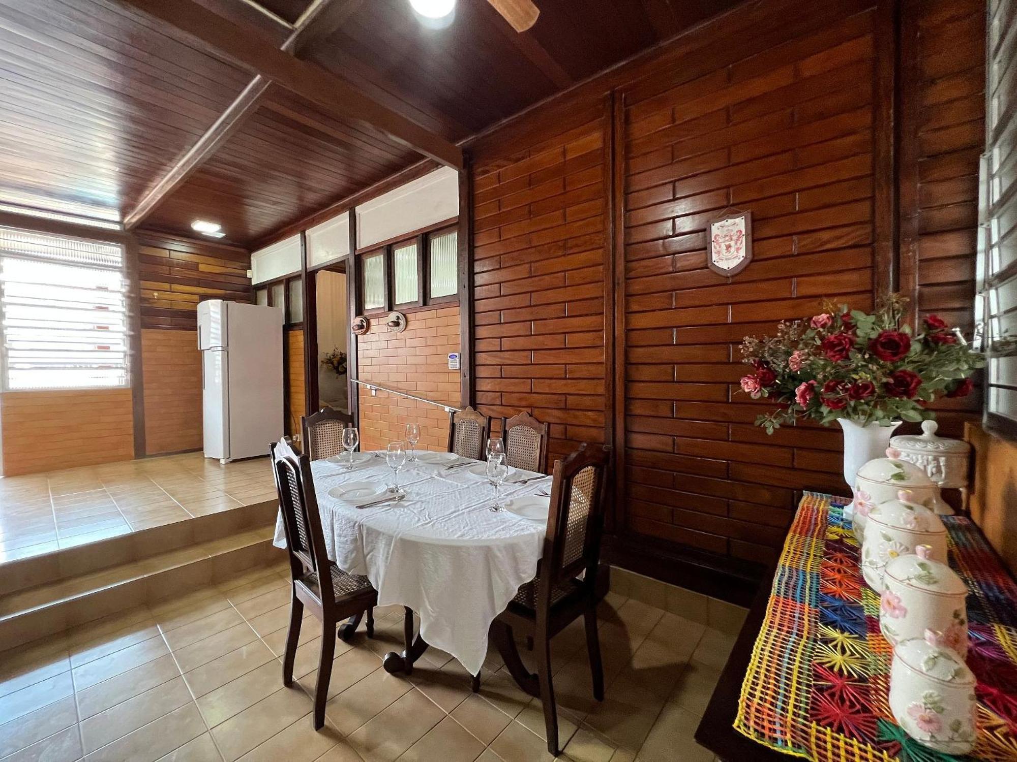 Casa Agradavel Com Piscina, A Poucos Passos Da Praia Peruíbe Εξωτερικό φωτογραφία