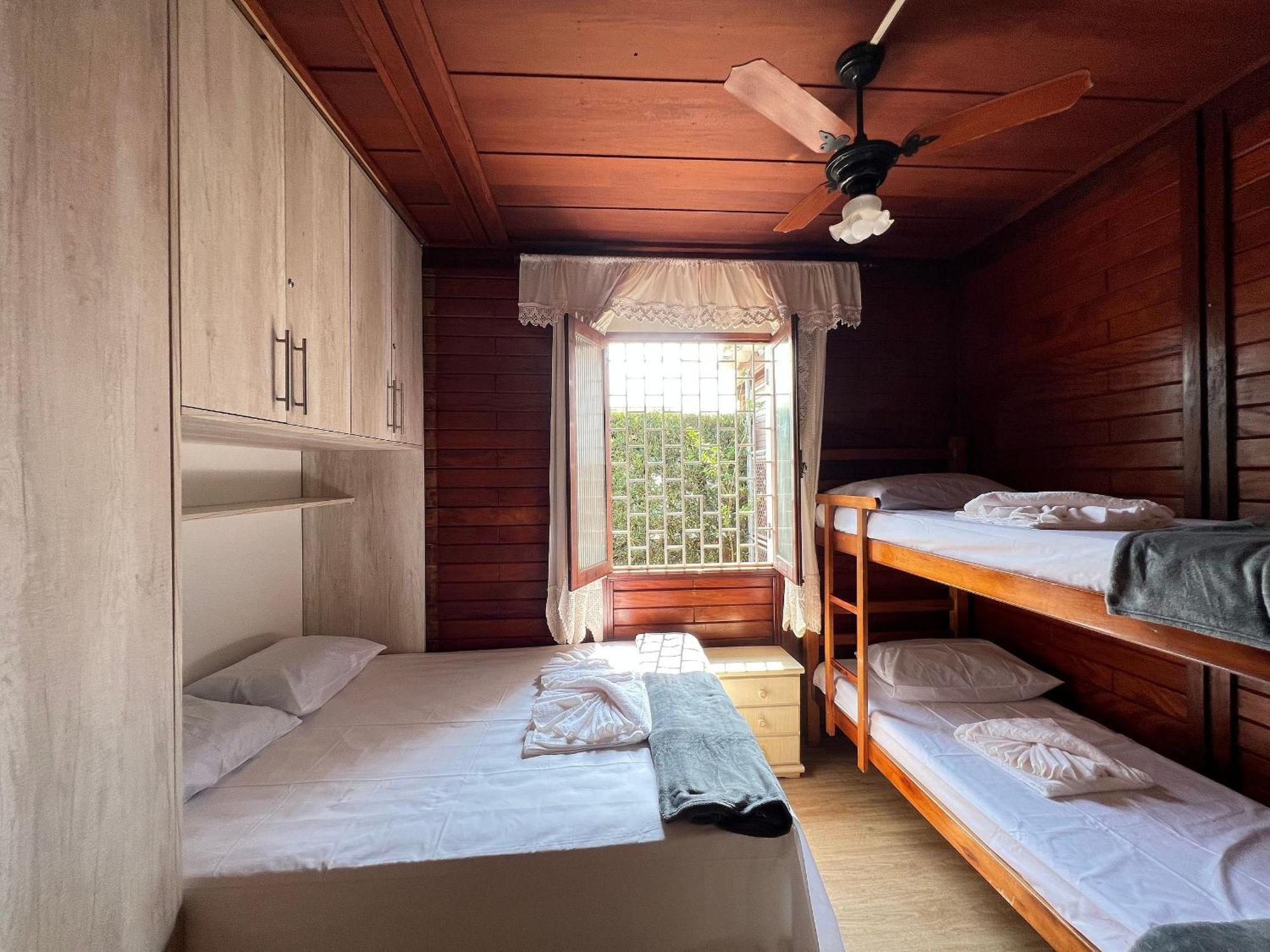 Casa Agradavel Com Piscina, A Poucos Passos Da Praia Peruíbe Εξωτερικό φωτογραφία
