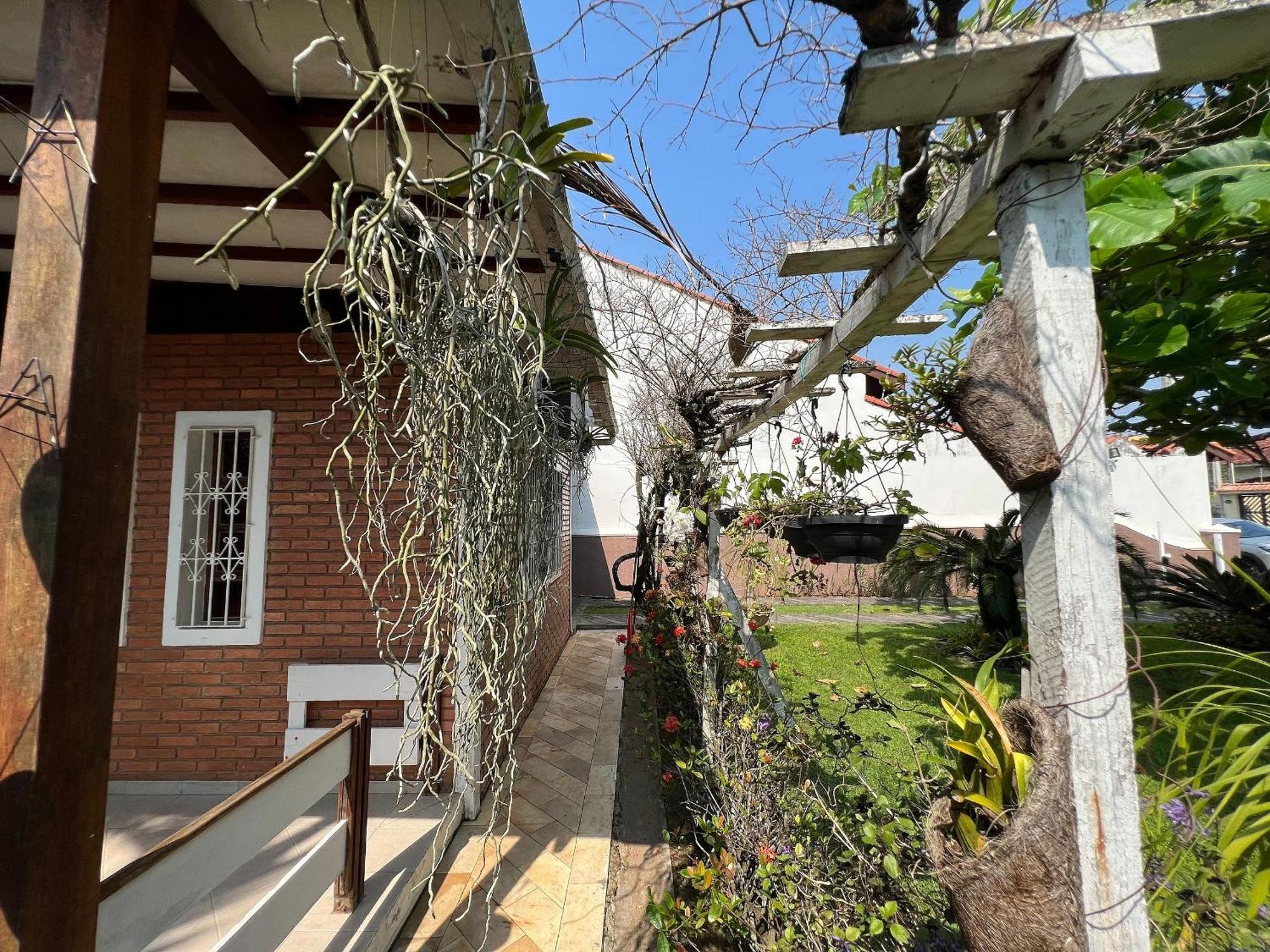 Casa Agradavel Com Piscina, A Poucos Passos Da Praia Peruíbe Εξωτερικό φωτογραφία